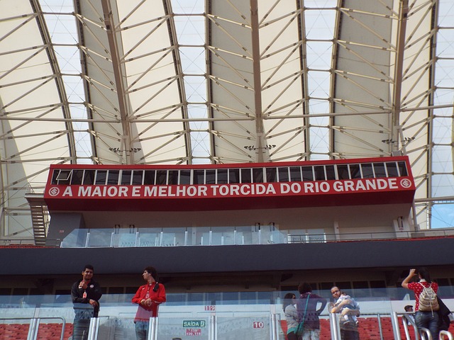 力下失误 力下失误